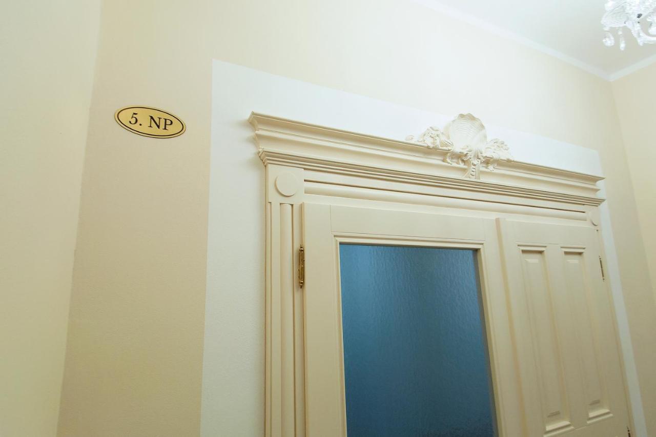 Modern Apartment Spanelska Πράγα Εξωτερικό φωτογραφία